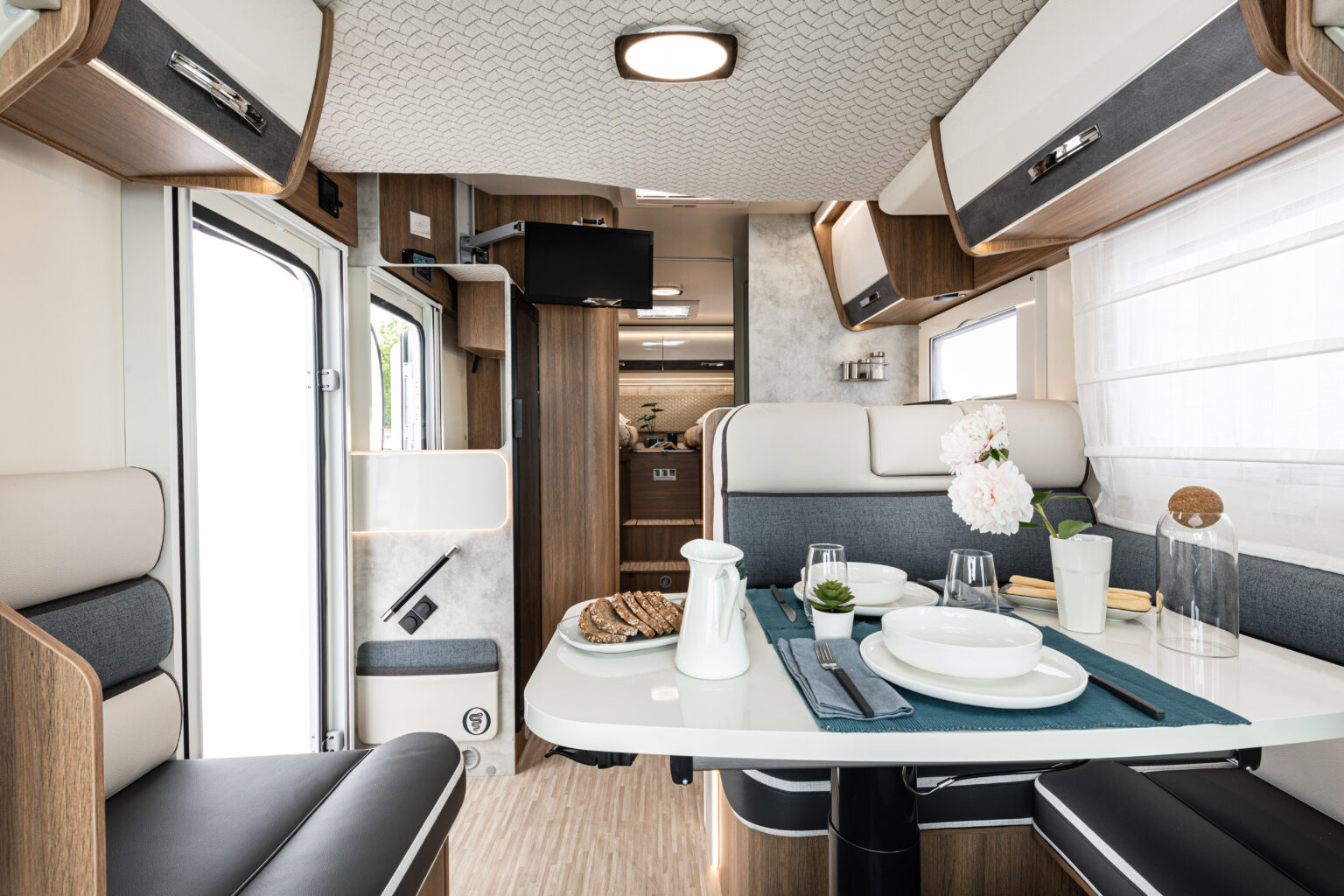 E S Hartley Limited - Rental - Elnagh Baron 573 Interior